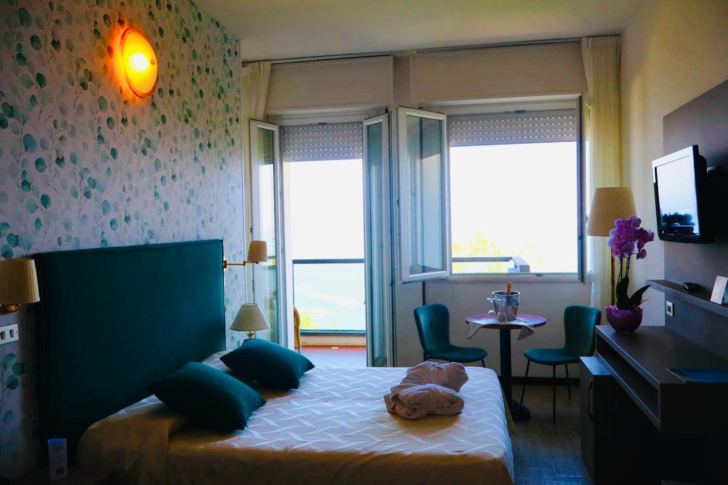 Hotel Majestic Gabicce Mare Kültér fotó